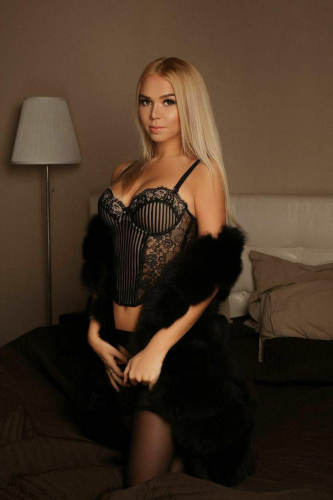 Проститутка Питерa Просковья 89219465058