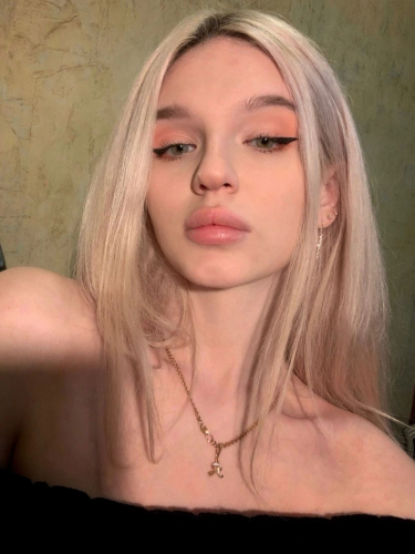 Индивидуалка СПб Марина Блондинка c 2 размером груди у метро Владимирская Санкт-Петербург Фото-2